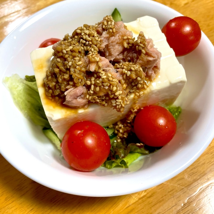 豆腐のサラダでヘルシーにタンパク質摂取